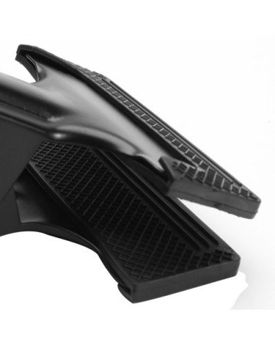 Studio Backdrop Clamps Studio Backdrop Clamps