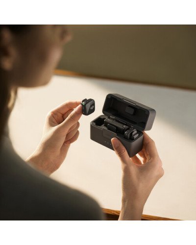 DJI Mic Mini 2-Person Compact Wireless Microphone System for Camera & Smartphone