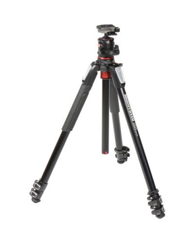 Manfrotto MK055XPRO3-BHQ2 Aluminum Tripod with XPRO Ball Head and 200PL QR Plate