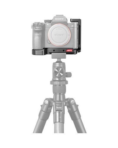 Ulanzi UURig R065 L-Plate for Sony a7 III and a7R III Mirrorless Cameras
