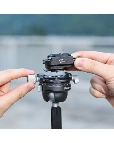 Ulanzi UKA08 Foldable L-Bracket and Baseplate Ulanzi UKA08 Foldable L-Bracket and Baseplate