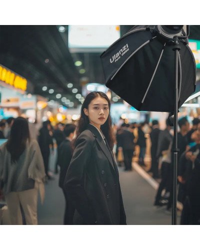 Ulanzi AT-05 2M Heavy Duty Foldable Light Stand Ulanzi AT-05 2M Heavy Duty Foldable Light Stand