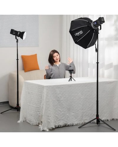 Ulanzi AT-05 2M Heavy Duty Foldable Light Stand Ulanzi AT-05 2M Heavy Duty Foldable Light Stand