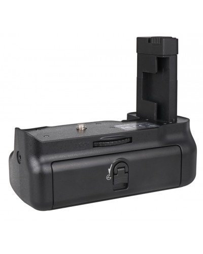 Meike Battery Grip For Nikon D5500 Meike Battery Grip For Nikon D5500