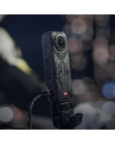 Insta360 All-Weather USB Charging Cover for X5