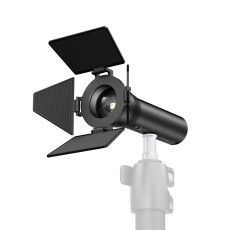 SmallRig RF 05B Portable Zoom LED Video Light CRI 96+ 1900K-8000K OLED Display Creative Spotlight