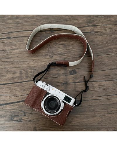 Camera Protective Case Full Camera Case Carrying Bag and Shoulder Strap for Fujifilm X100VI Camera (Coffee) Camera Protective Case Full Camera Case Carrying Bag and Shoulder Strap for Fujifilm X100VI Camera (Coffee)