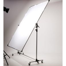 Falcon Eyes Pro Studio Solutions 150cm x 200cm Adjustable Diffusion & Silver/Black Reflector Kit