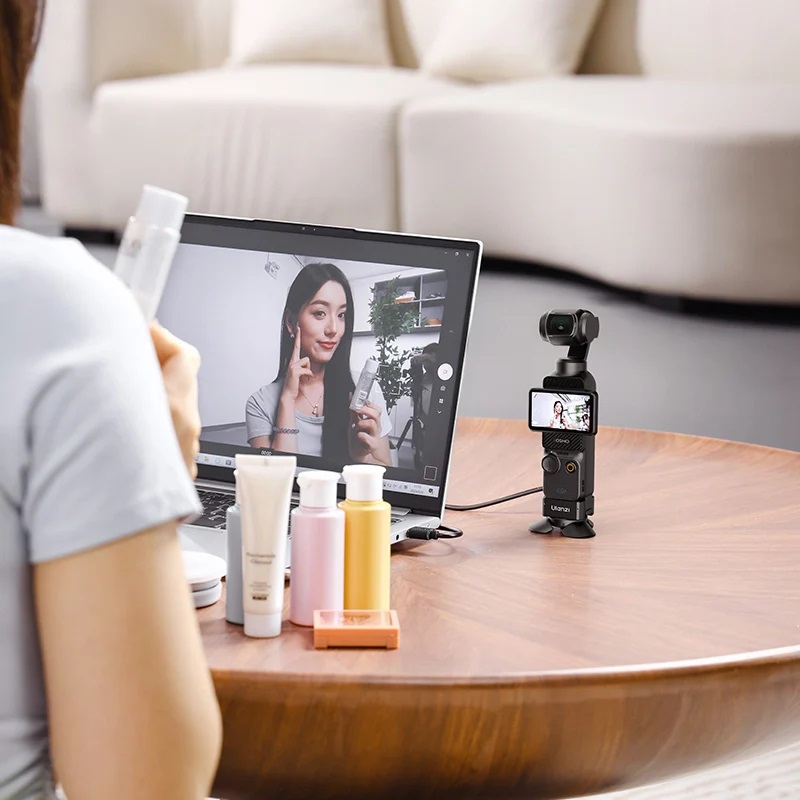 Ulanzi USB-C Locating Baseplate with Mini Tripod for DJI Osmo Pocket 3