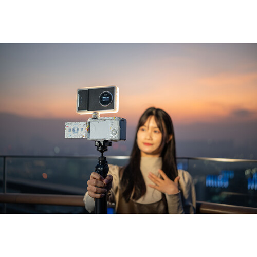 VILTROX Retro 12X RGB LED Light