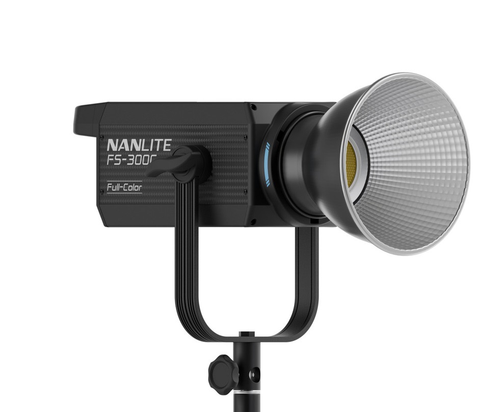 Nanlite FS-300C LED RGBW Color Spot Light Nanlite FS-300C LED RGBW Color Spot Light