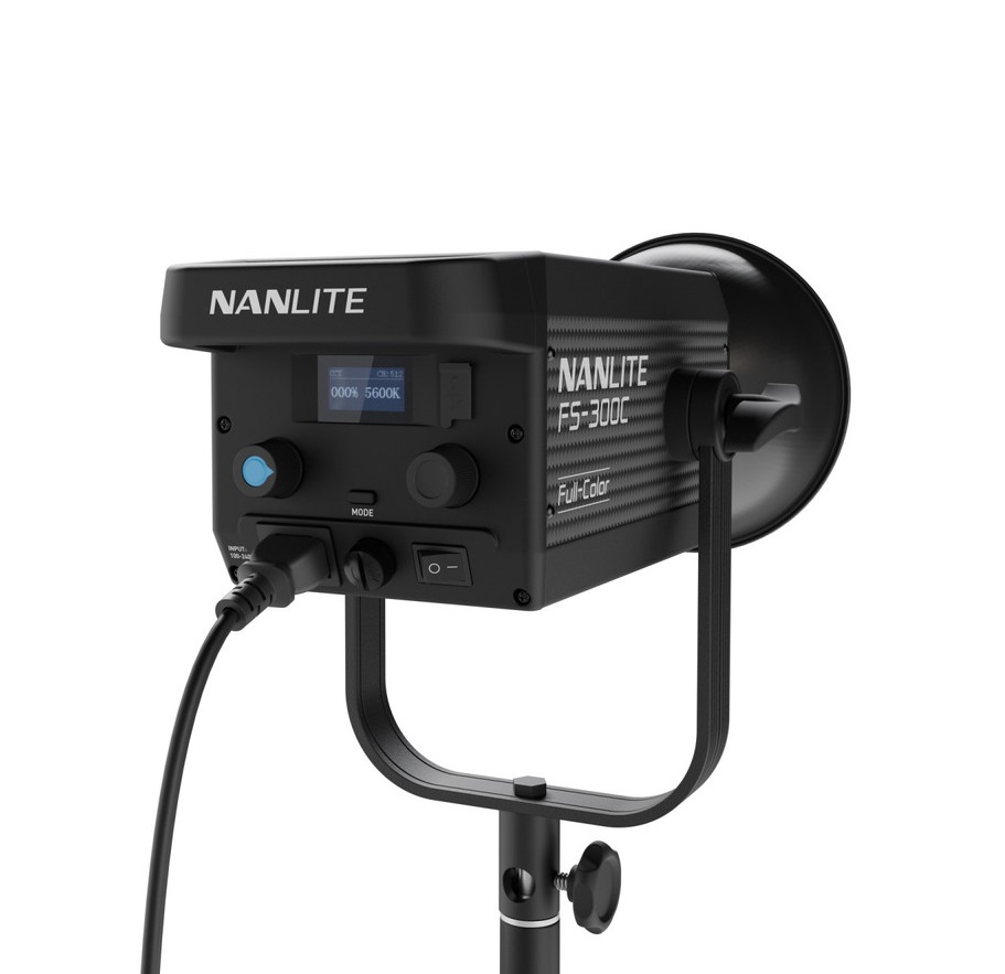Nanlite FS-300C LED RGBW Color Spot Light Nanlite FS-300C LED RGBW Color Spot Light