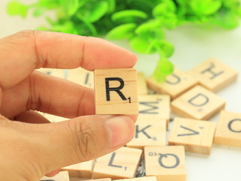 26pcs/lot Wooden English Alphabet Diy Creative Ornaments for Backdrop Photography Accessories