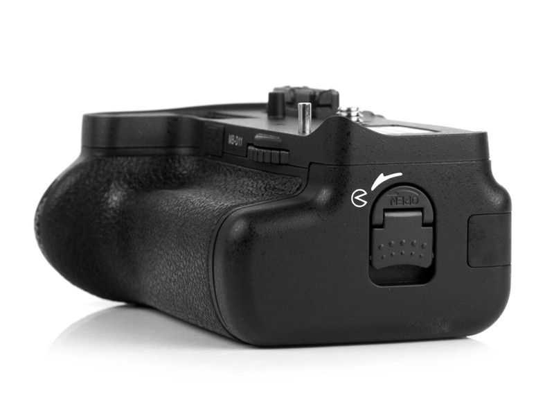 باتري جريب نيكون 7000D