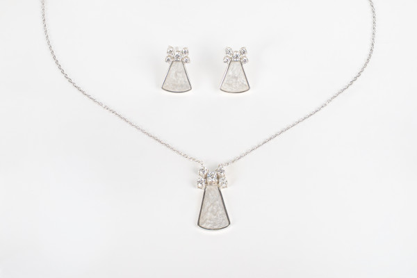 نصف طقم فضة مطلي بالذهب الأبيض  عيار 925 باللون الصدفي