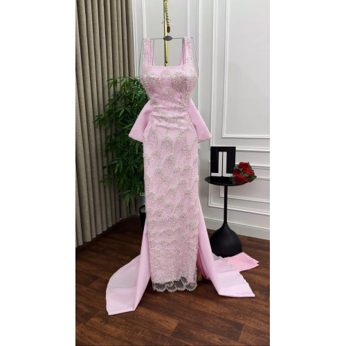 فستان Ariana العصري✨