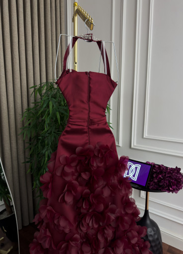 فستان Charlotte ميكادو ✨