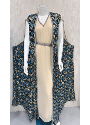 جلابية بشت قطعتين جلابية بشت قطعتين