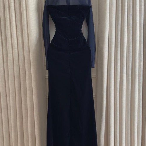 فستان Ella اكمام طويلة ✨