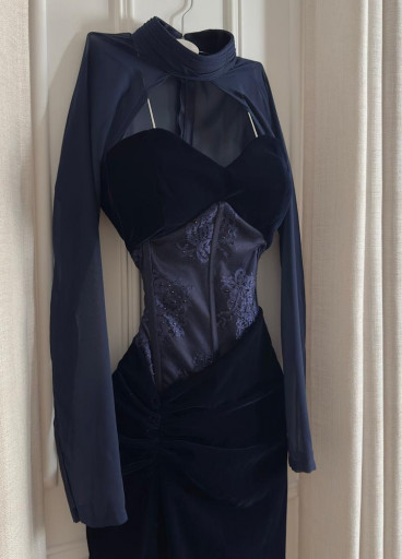 فستان Ella اكمام طويلة ✨ فستان Ella اكمام طويلة ✨