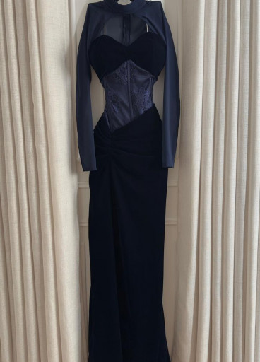 فستان Ella اكمام طويلة ✨ فستان Ella اكمام طويلة ✨