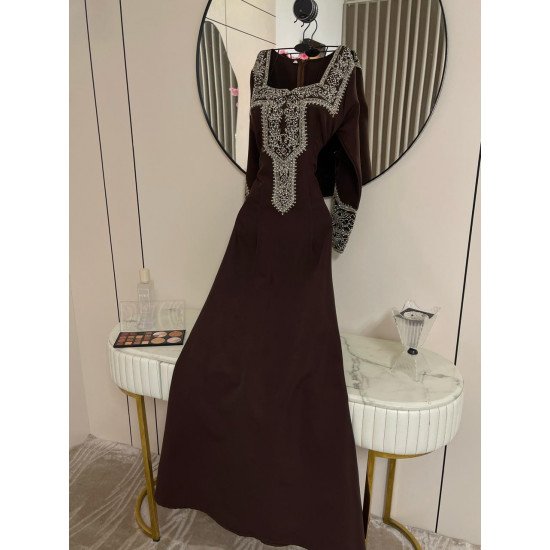 جلابية بشت اكمام طويلة جلابية بشت اكمام طويلة