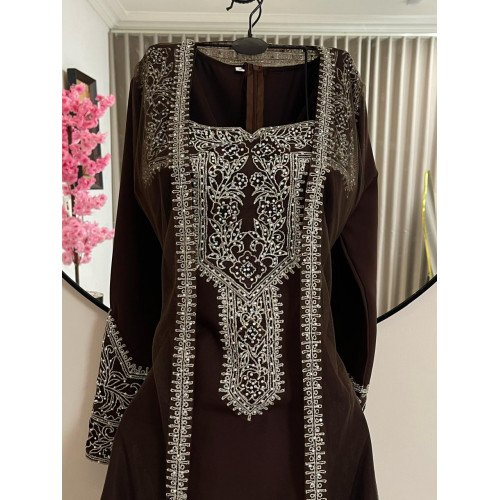 جلابية بشت اكمام طويلة ✨