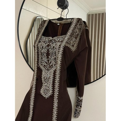 جلابية بشت اكمام طويلة ✨