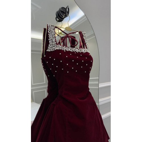 فستان Emogen ✨ فستان Emogen ✨