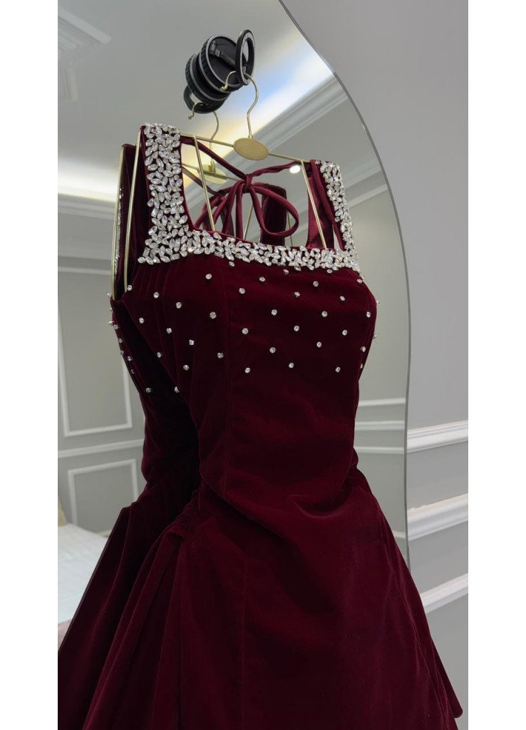 فستان Emogen ✨ فستان Emogen ✨