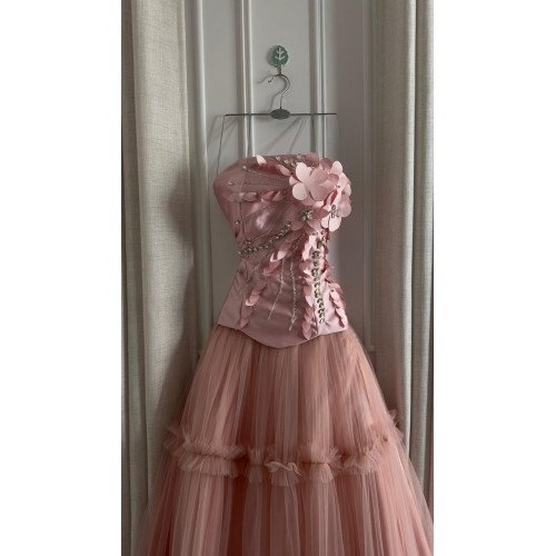 فستان Eleanor ✨ فستان Eleanor ✨