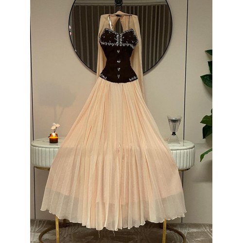 فستان Odette✨ فستان Odette✨