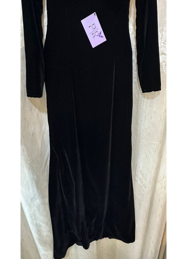 فستان Leia اكمام طويلة✨