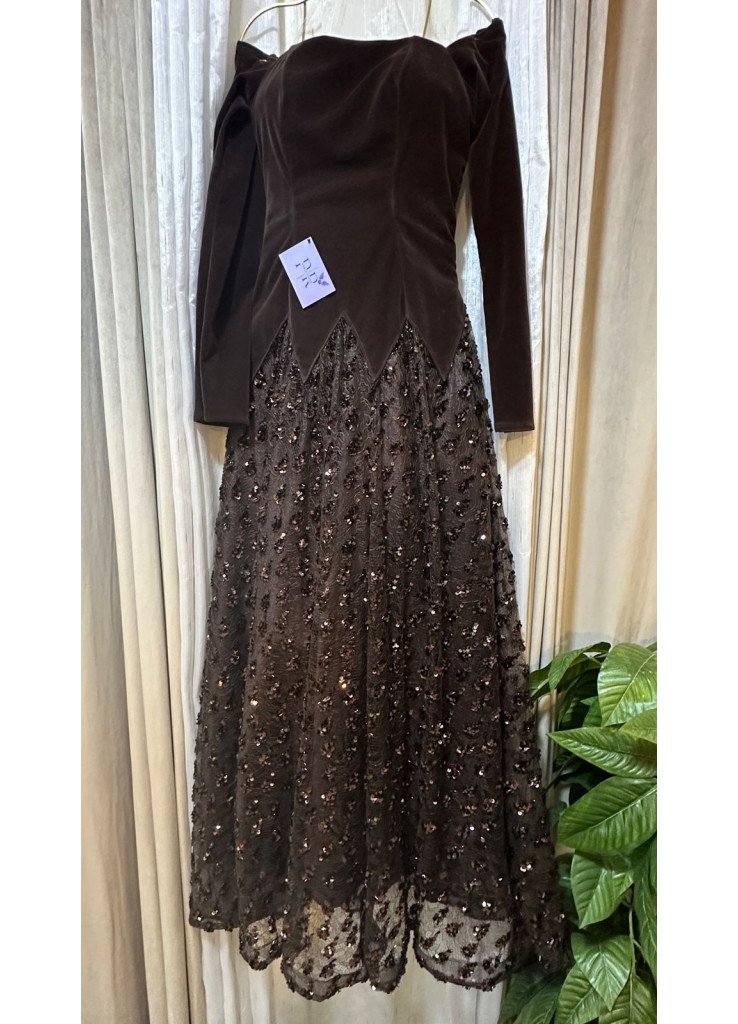 فستان Chole التريندي ✨