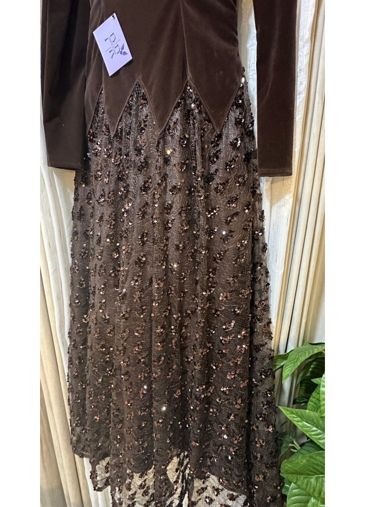 فستان Chole التريندي ✨