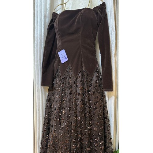 فستان Chole التريندي ✨