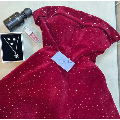 فساتين السن المحير