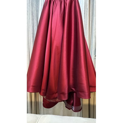 فستان Eeanor الانييق ✨✨