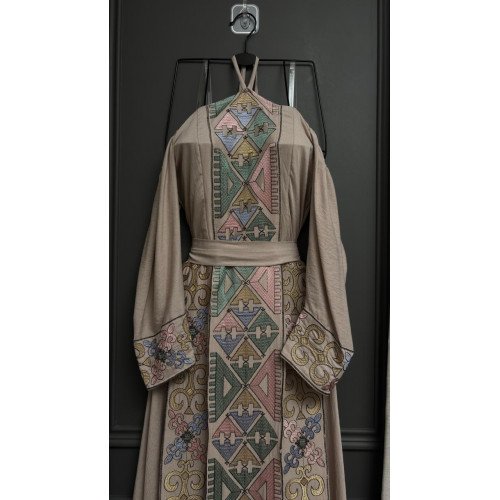 جلابية بحريني ناعمة جلابية بحريني ناعمة