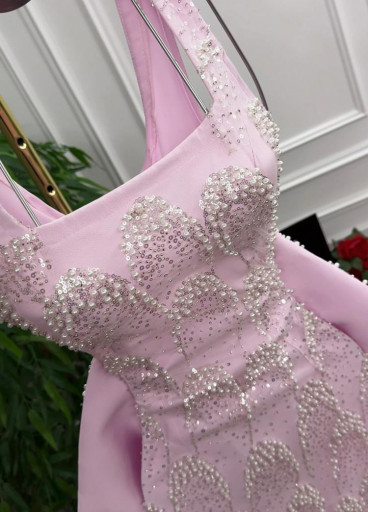 فستان Ariana العصري✨