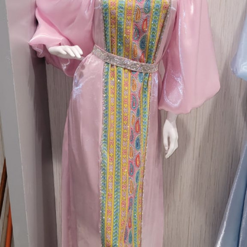 جلابية قطعة واحدة تطريز ✨ (عدة الوان ) جلابية قطعة واحدة تطريز ✨ (عدة الوان )