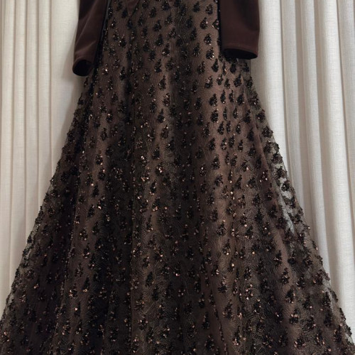 فستان Chole التريندي ✨