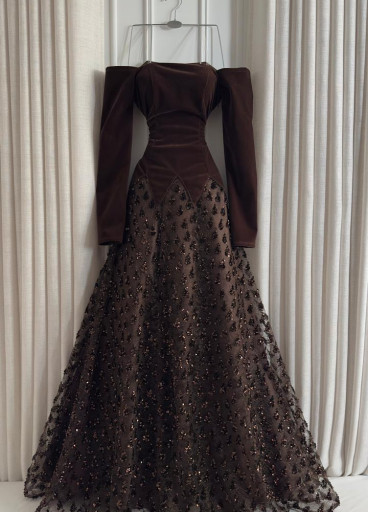 فستان Chole التريندي ✨