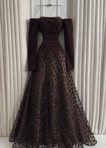 فستان Chole التريندي ✨