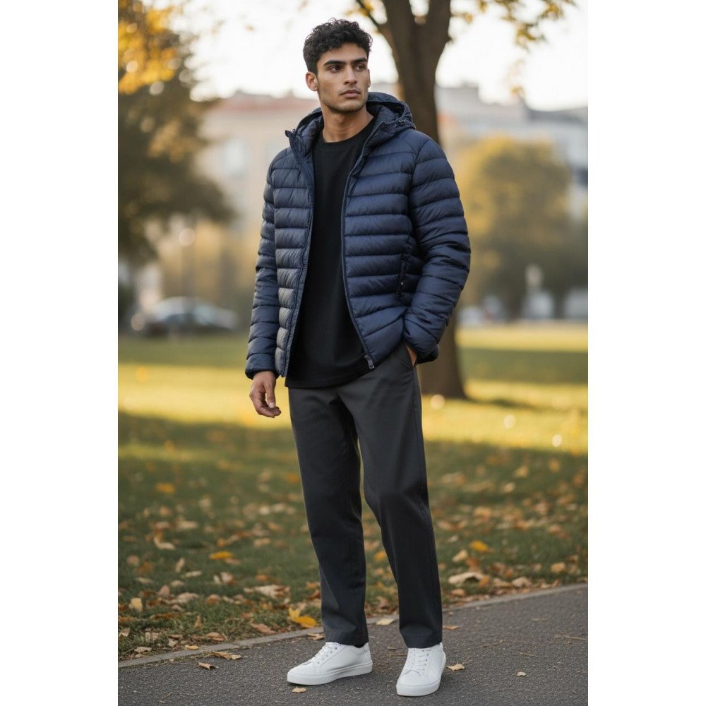 جاكيت بمب رجالي مبطن بغطاء رأس – خفيف ودافئ للاستخدام اليومي جاكيت بمب رجالي مبطن بغطاء رأس – خفيف ودافئ للاستخدام اليومي