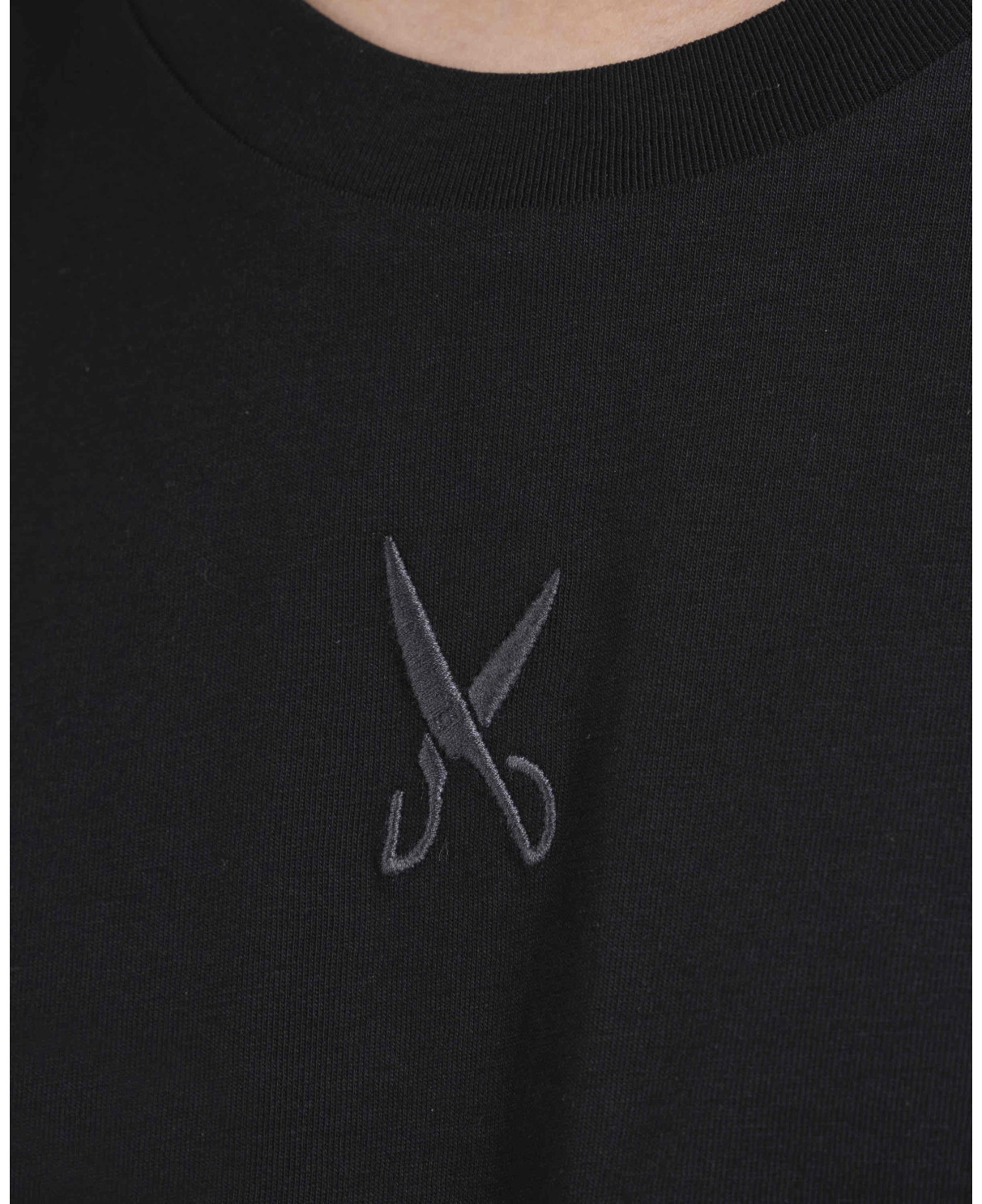Underground Black / Black T-shirt