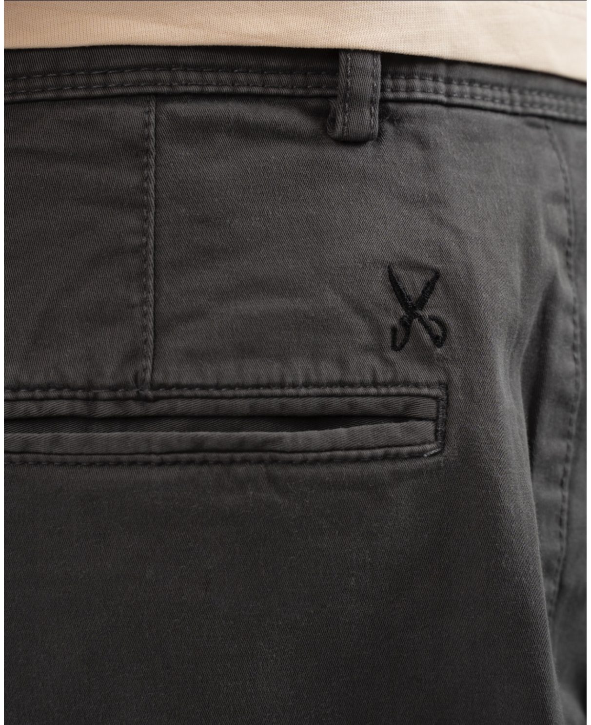 Men Short - Gray