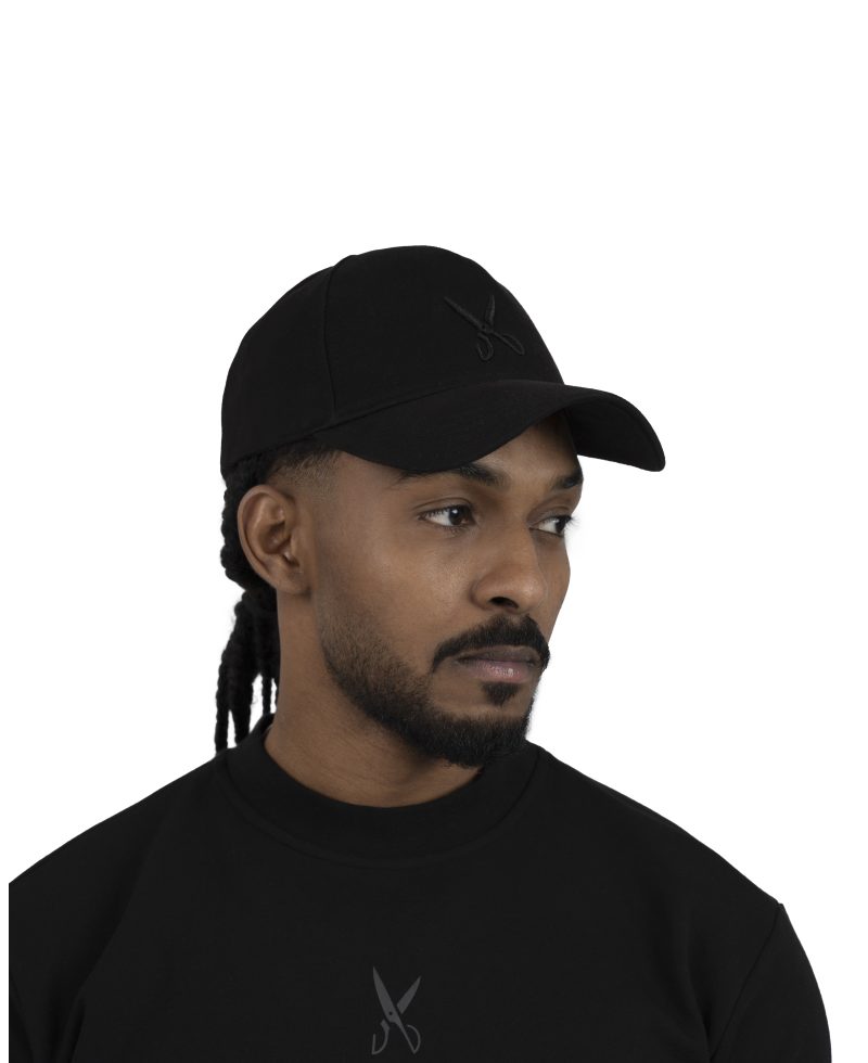Black / Black cap