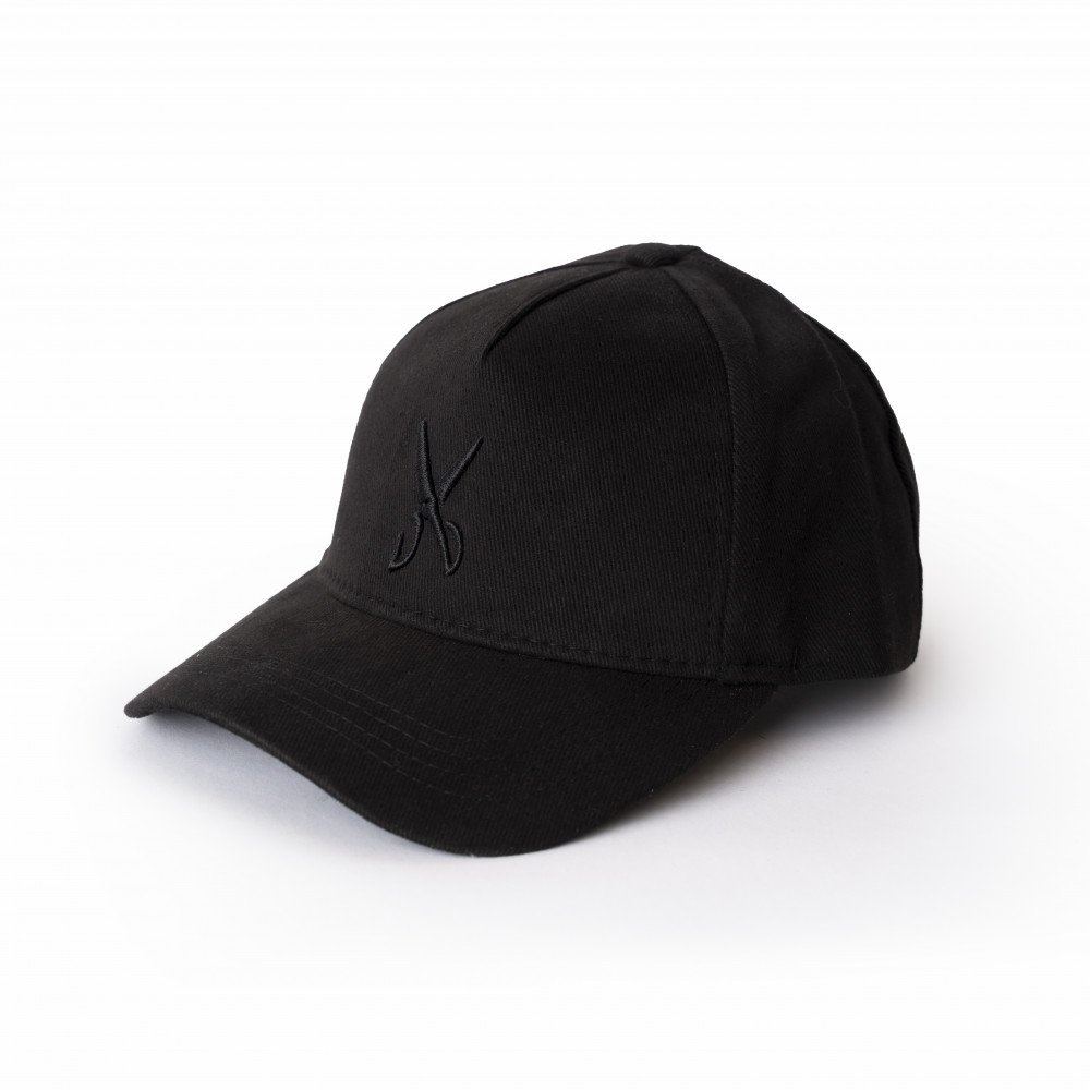 Black / Black cap