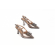 أحذية Slingback مزينة بالكريستال